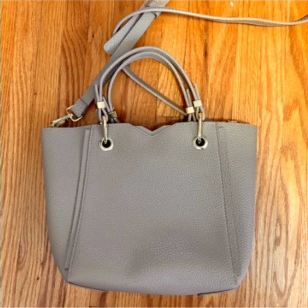 Steve Madden Tan Bag with Versatile Straps - Picture 5 of 10